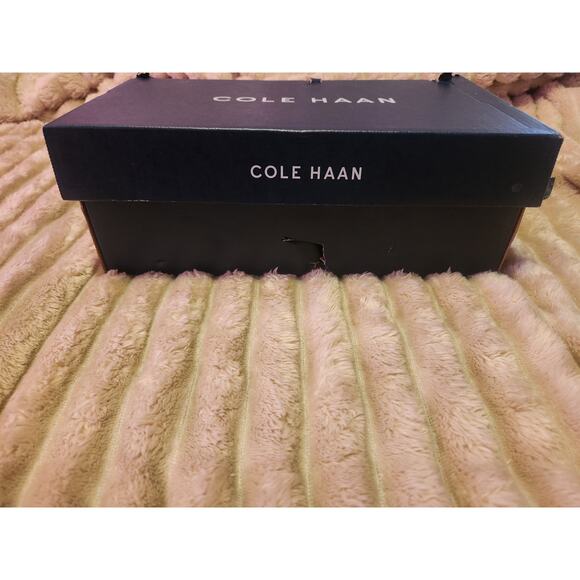 Cole Haan Women's Goto Park Pump size 8 Black NIB - Picture 7 of 11